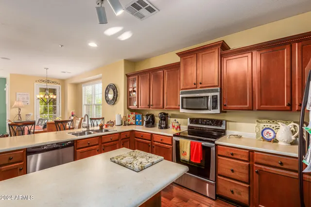 $1,995 | 29150 North 125th Avenue, Peoria, AZ 85383