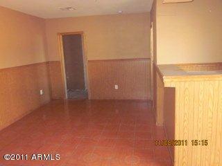 1738 West Darrel Road Phoenix, AZ 85041 - Photo 7 of 11 dining