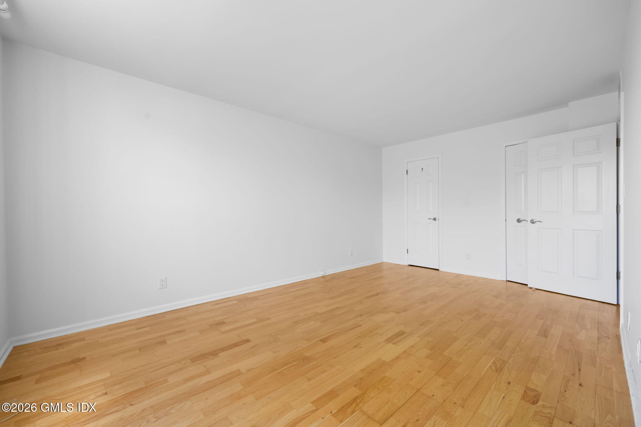 140 Field Point Road, Unit 2 Greenwich, CT 06830 - Photo 18 of 36 a view of empty room