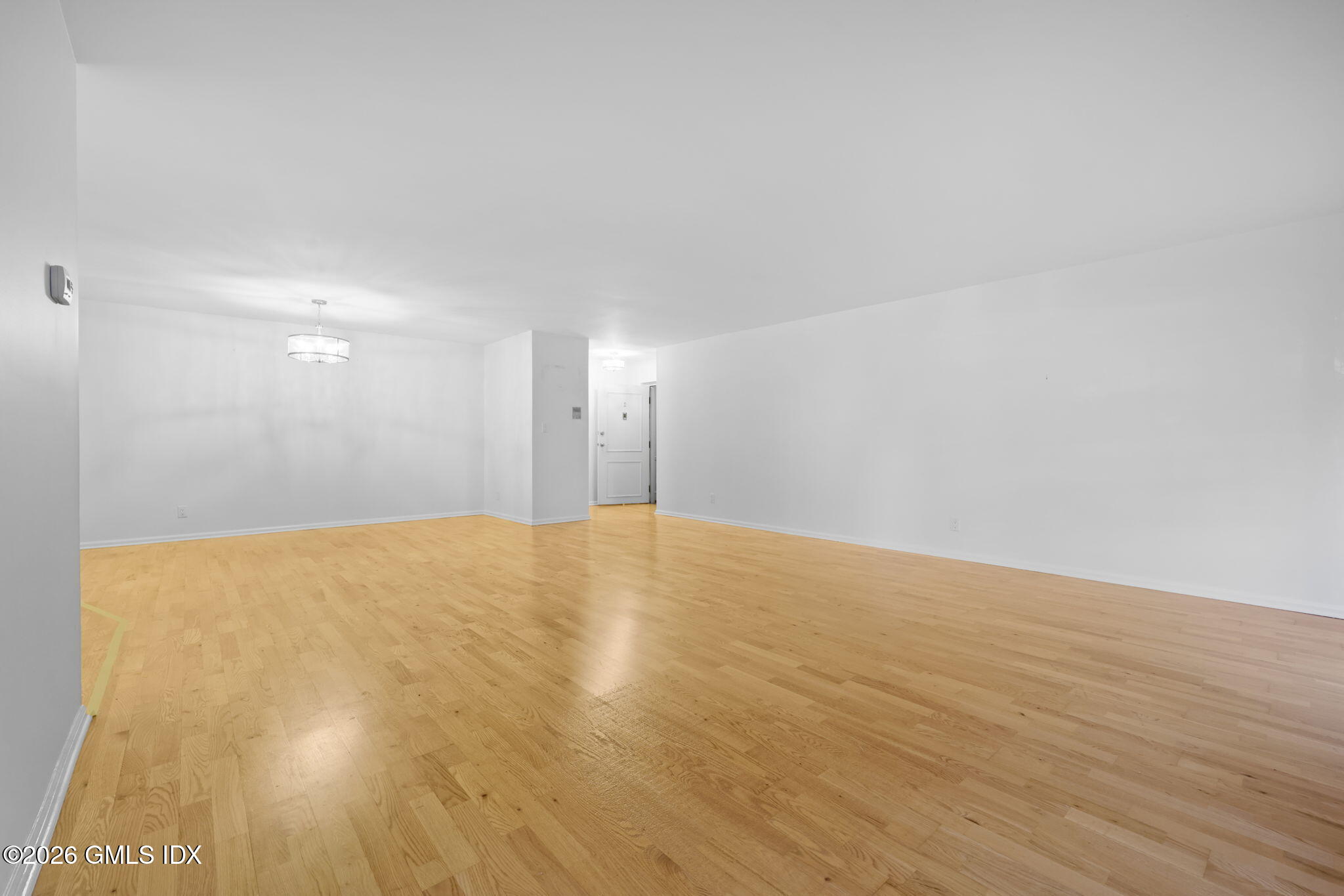140 Field Point Road, Unit 2 Greenwich, CT 06830 - Photo 9 of 36 a view of empty room