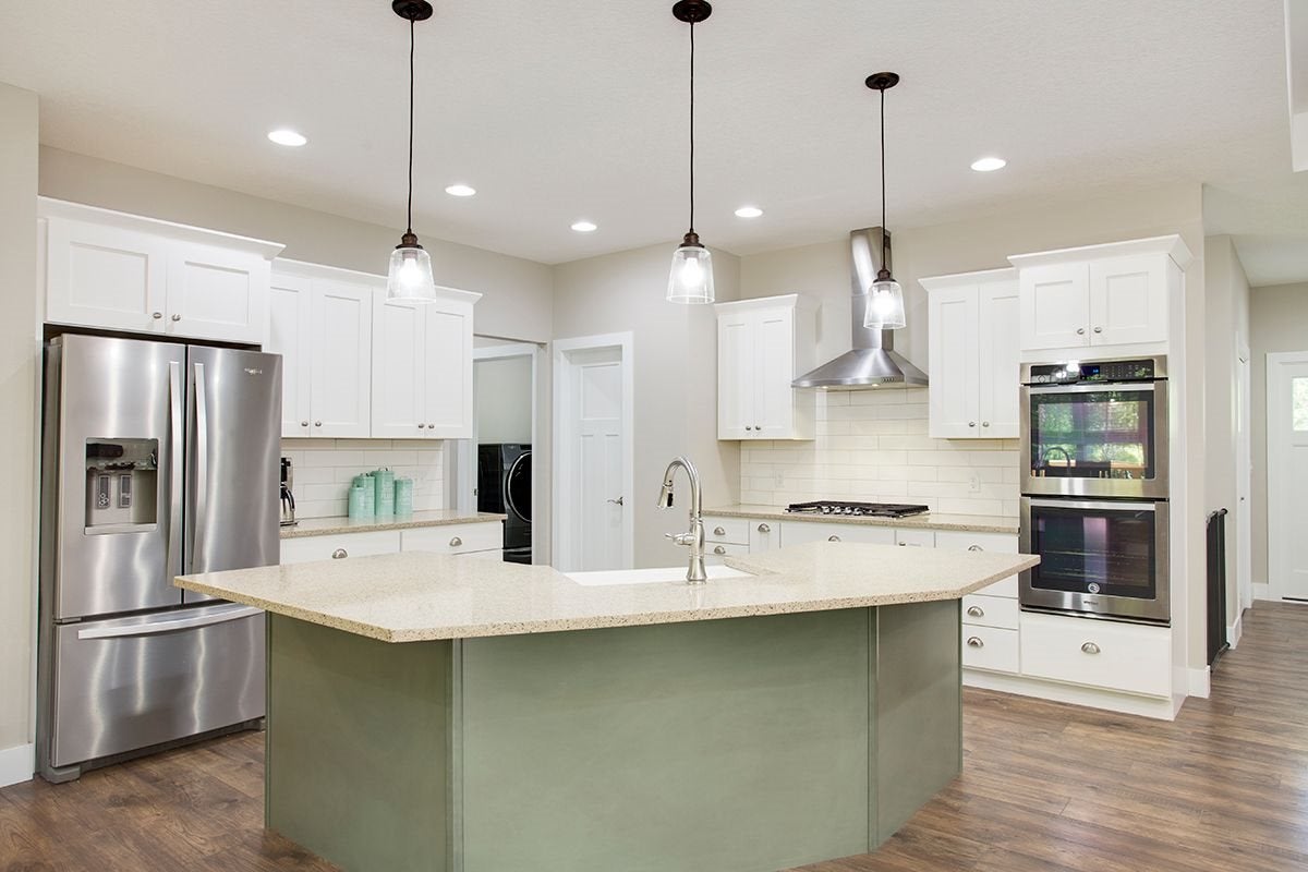 8229 Buck Ridge Road Cedar Falls, IA 50613 - Photo 3 of 22 Gallery Image 3