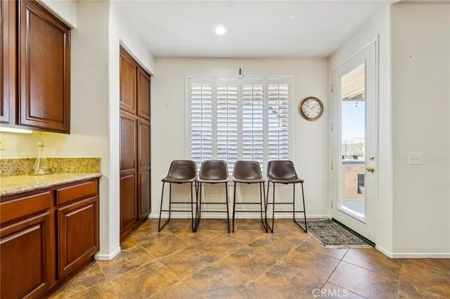 $899,900 | 22939 Raintree Lane, Saugus, CA 91390