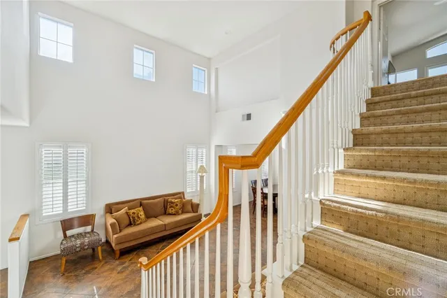 $899,900 | 22939 Raintree Lane, Saugus, CA 91390