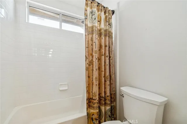 $899,900 | 22939 Raintree Lane, Saugus, CA 91390