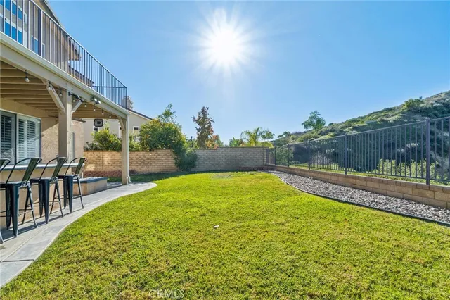 $899,900 | 22939 Raintree Lane, Saugus, CA 91390