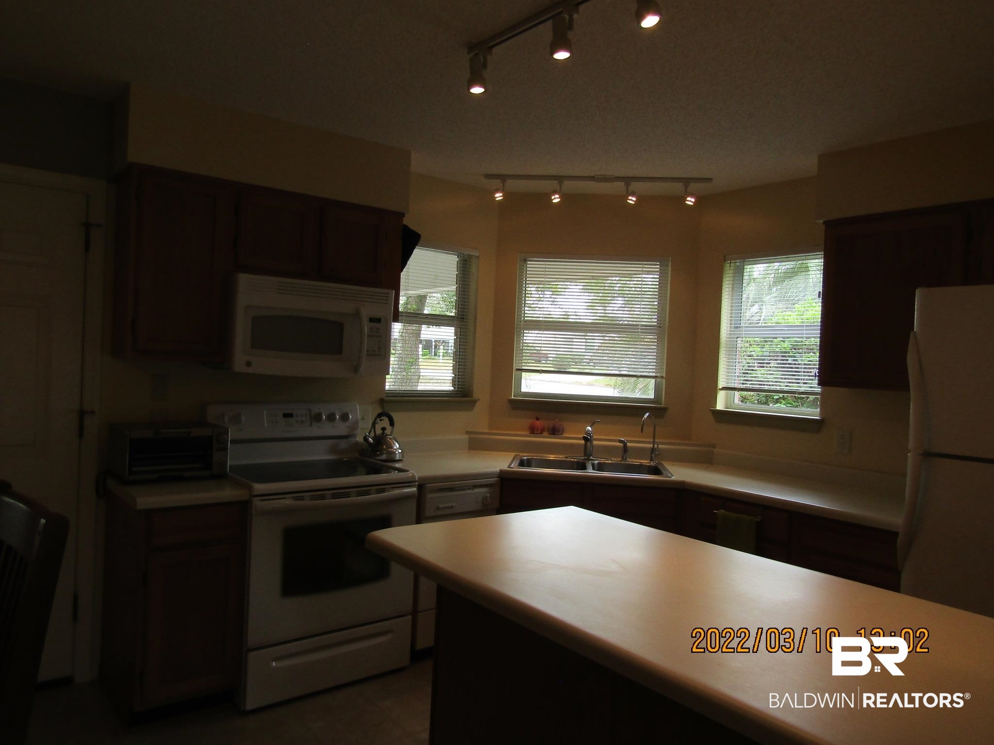 1533 Valencia Drive Lillian, AL 36549 - Photo 13 of 34