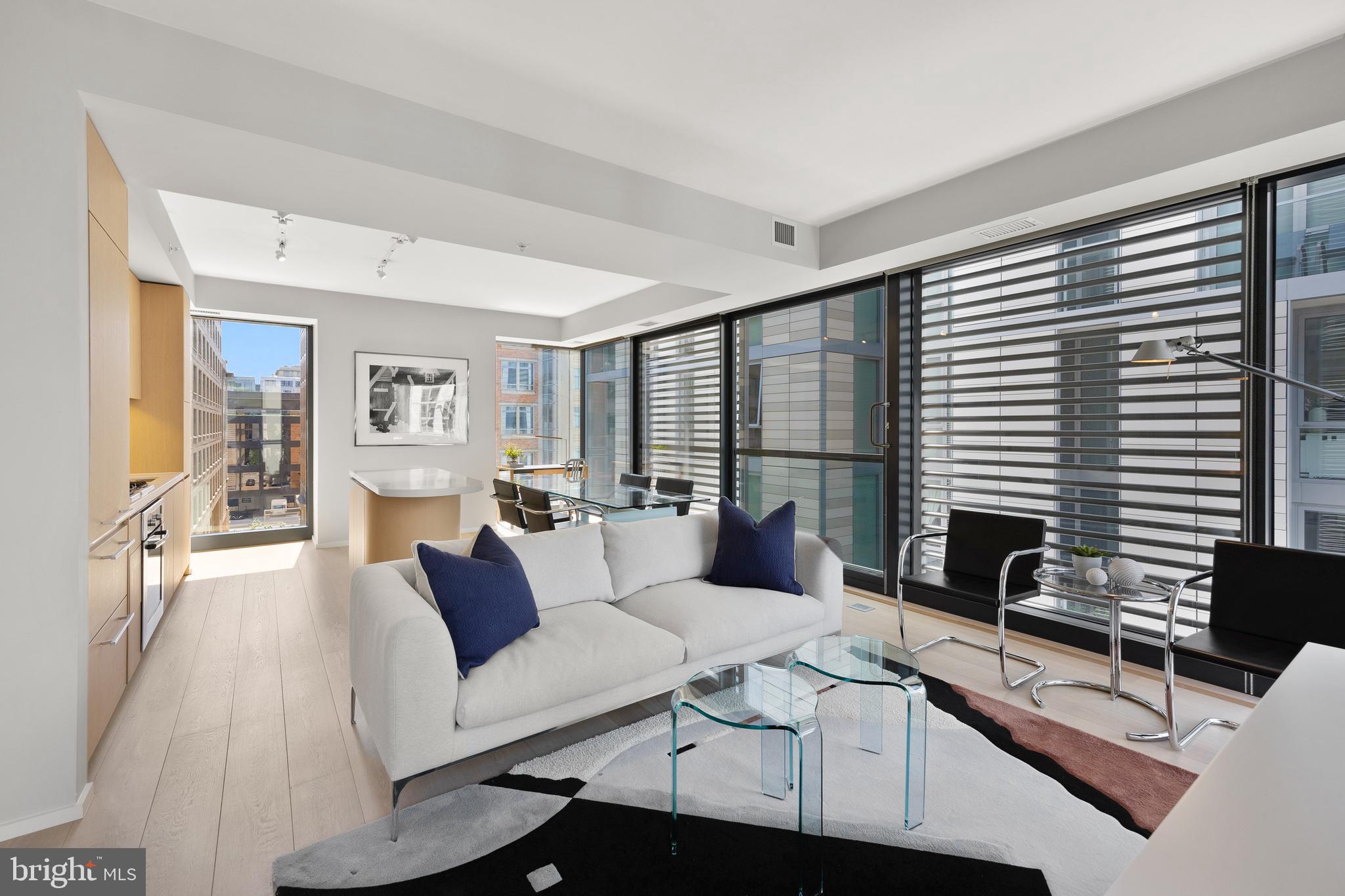 925 H Street Northwest, Unit 501 Washington, DC 20001 - Photo 15 of 32 Effortless Elegance