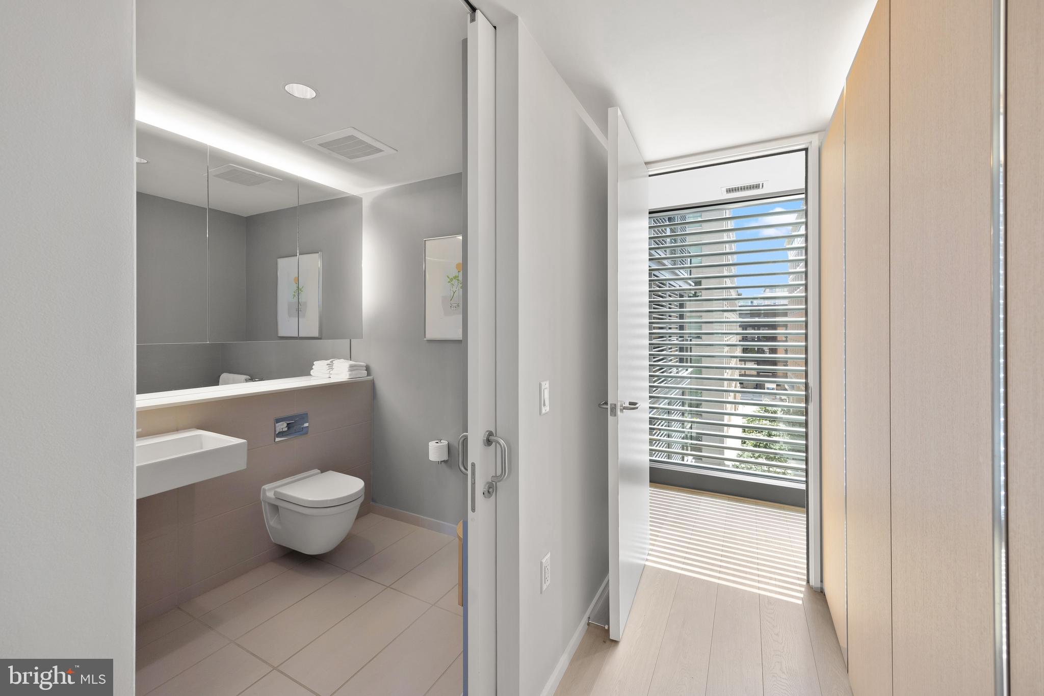 925 H Street Northwest, Unit 501 Washington, DC 20001 - Photo 21 of 32 Dressing Area in a Flush Row