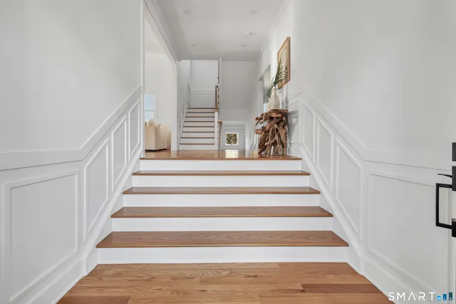 $1,388,000 | 212 Milford Point Road, Milford, CT 06460