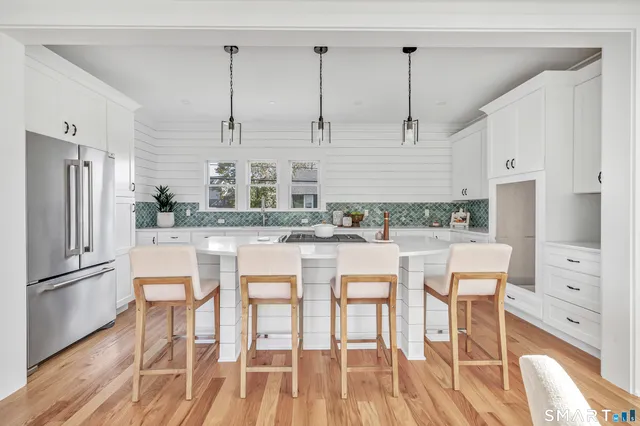 $1,388,000 | 212 Milford Point Road, Milford, CT 06460