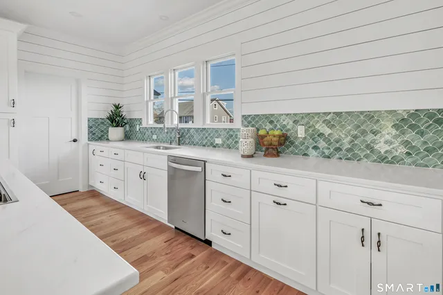 $1,388,000 | 212 Milford Point Road, Milford, CT 06460