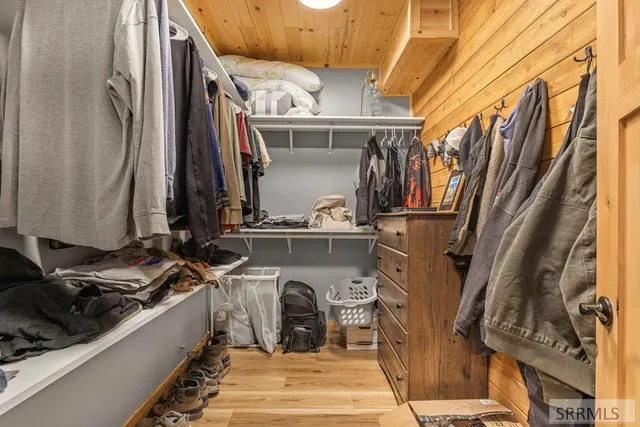 $1,200,000 | 3541 Browning Road, Island Park, ID 83429