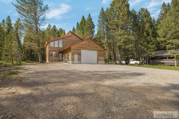 $1,200,000 | 3541 Browning Road, Island Park, ID 83429