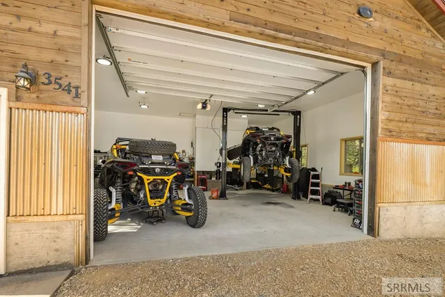 $1,200,000 | 3541 Browning Road, Island Park, ID 83429