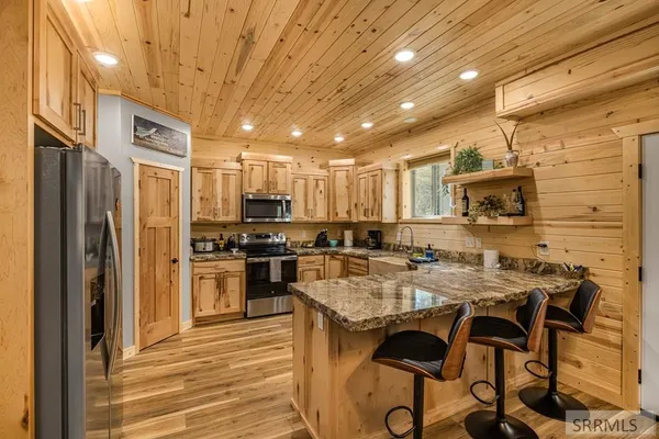 $1,200,000 | 3541 Browning Road, Island Park, ID 83429