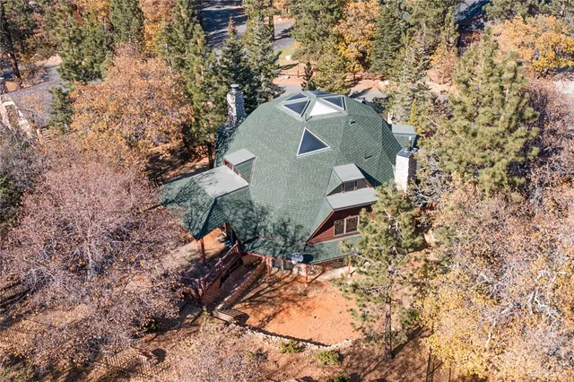 $925,000 | 160 Yosemite Drive, Big Bear City, CA 92314