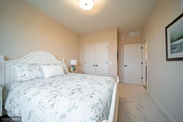 $487,900 | 6701 Ridgewood Drive, Cannon Falls, MN 55009