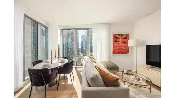 $7,850 | 89 DeKalb Avenue, Unit 4F | Downtown Brooklyn