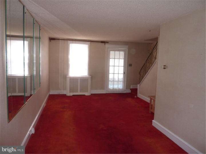 7057 Guilford Road Upper Darby, PA 19082 - Photo 3 of 8
