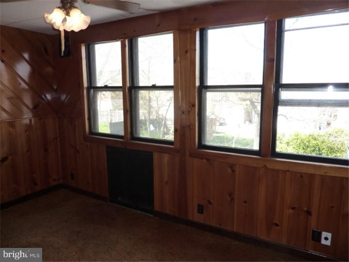 7057 Guilford Road Upper Darby, PA 19082 - Photo 4 of 8