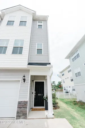 $3,000 | 806 Blanche Avenue, Unit 2, Carolina Beach, NC 28428