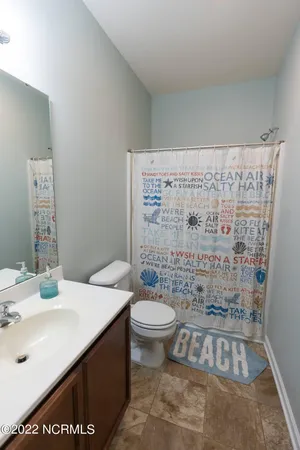 $3,000 | 806 Blanche Avenue, Unit 2, Carolina Beach, NC 28428