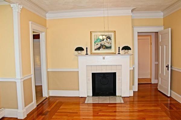 87 Bartlett Road Winthrop, MA 02152 - Photo 11 of 27 Gallery Image 11