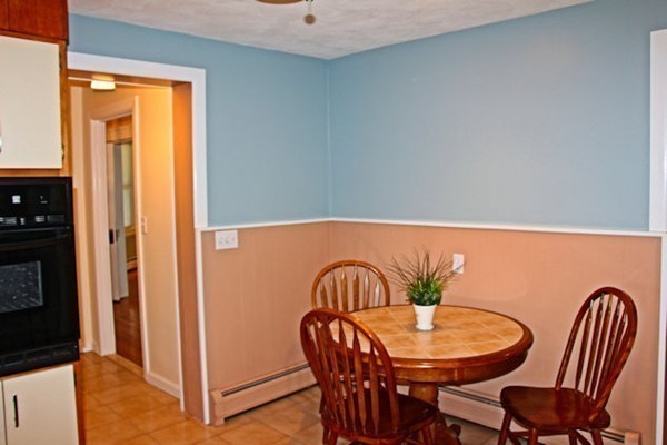 87 Bartlett Road Winthrop, MA 02152 - Photo 15 of 27 Gallery Image 15
