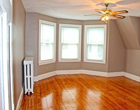 87 Bartlett Road Winthrop, MA 02152 - Photo 21 of 27 Gallery Image 21