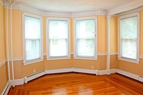 87 Bartlett Road Winthrop, MA 02152 - Photo 10 of 27 Gallery Image 10