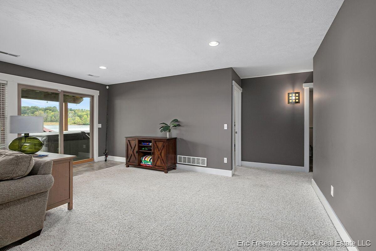 2662 Fillmore Street Jenison, MI 49428 - Photo 20 of 44 pvpwT4wQ