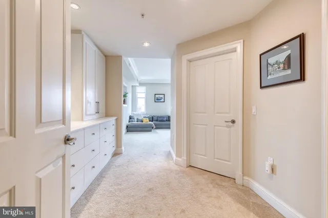 $999,000 | 801 Key Highway, Unit 316, Baltimore, MD 21230