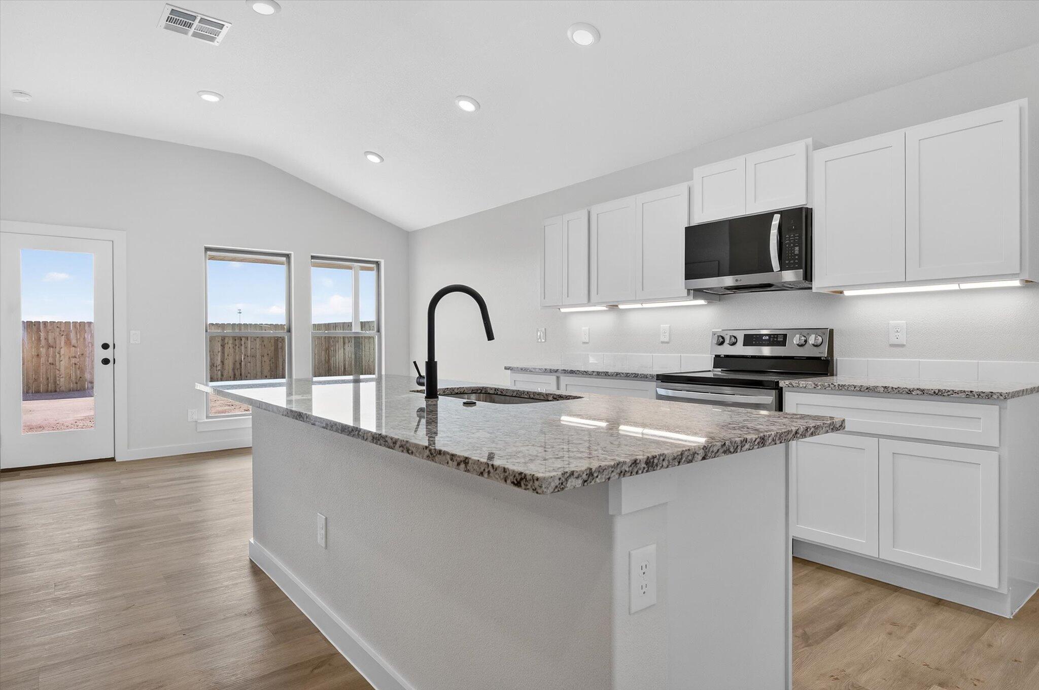 6315 Virginia Avenue Lubbock, TX 79407 - Photo 9 of 23 15-6315 Virginia 1892