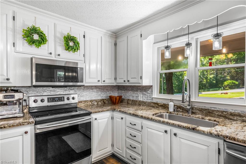 1140 Marshall Smith Road King, NC 27021 - Photo 12 of 50