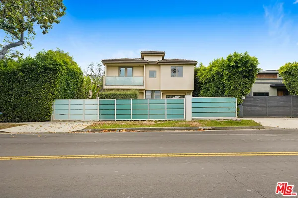 $13,500 | 841 North Crescent Heights Boulevard, Los Angeles, CA 90046