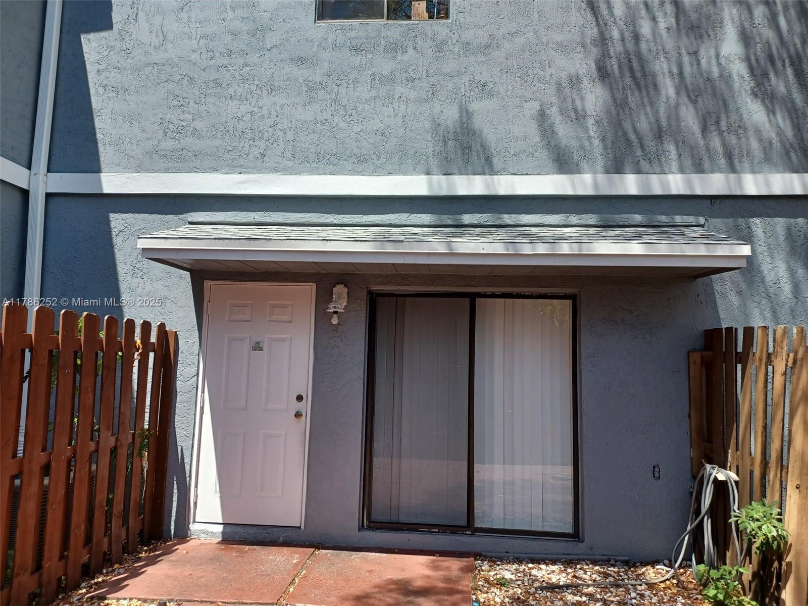 15 Crossings Circle, Unit A Boynton Beach, FL 33435 - Photo 3 of 21