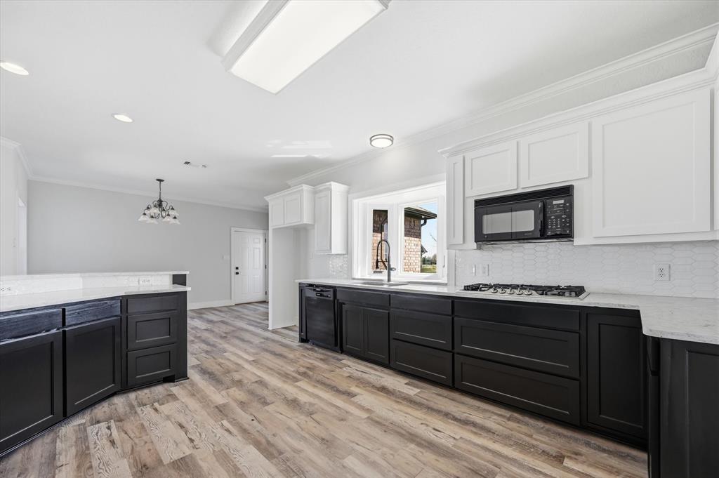 867 Durning Road Van Alstyne, TX 75495 - Photo 9 of 38