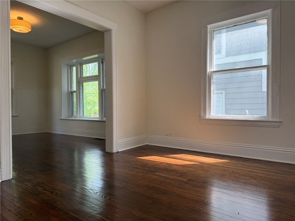 38 Hazelwood Terrace Rochester, NY 14609 - Photo 10 of 26
