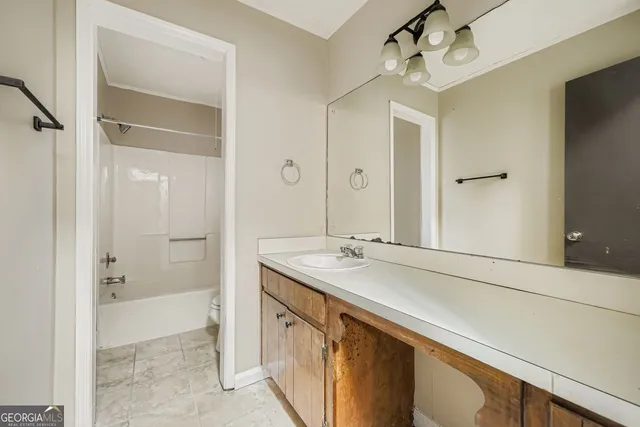 $2,000 | 2932 Marsh Lane Southwest, Stone Mountain, GA 30087