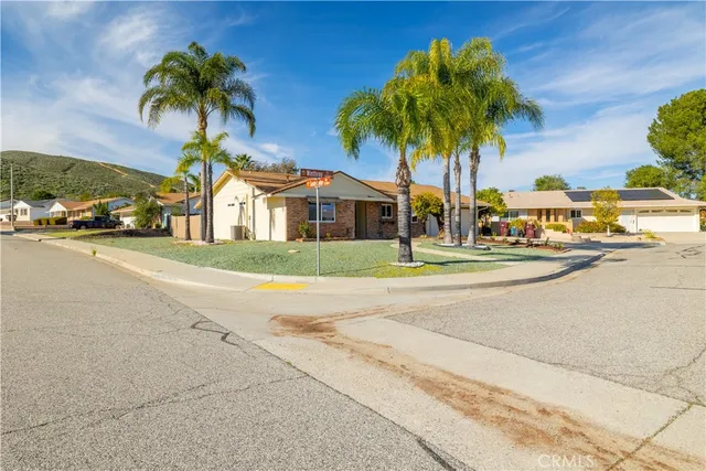 $424,000 | 28061 Winthrop Court, Menifee, CA 92586
