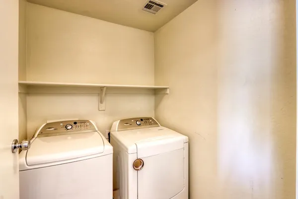 $1,895 | 40404 West Molly Lane, Maricopa, AZ 85138