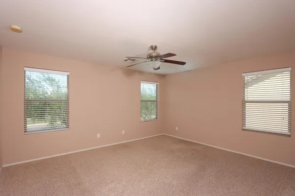 $1,895 | 40404 West Molly Lane, Maricopa, AZ 85138