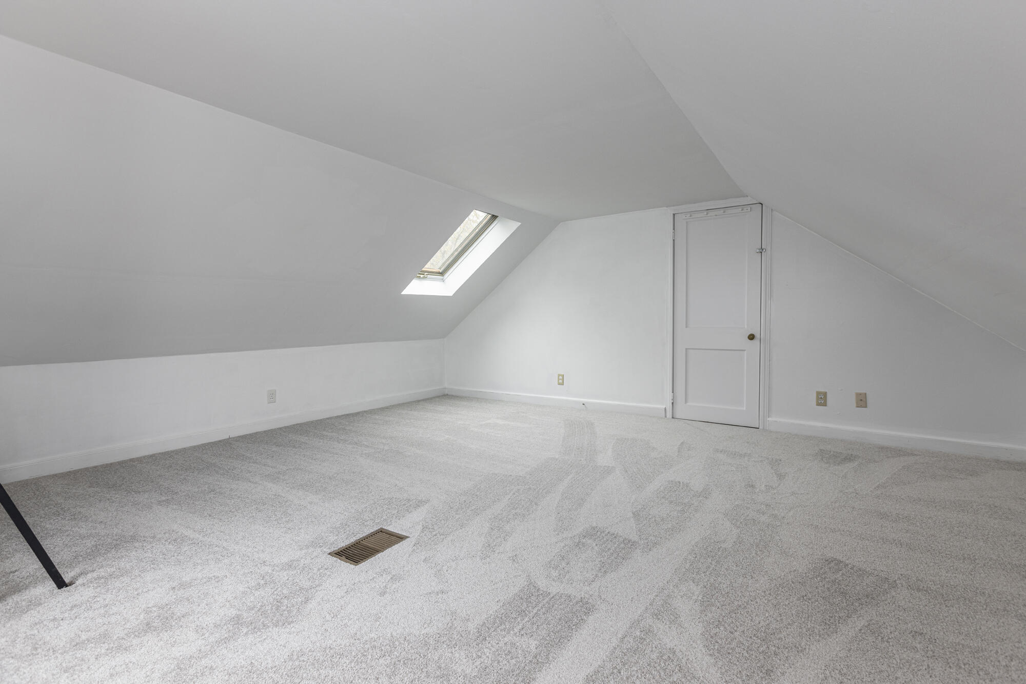 63 Kaler Road South Portland, ME 04106 - Photo 22 of 28 63 Kaler_015