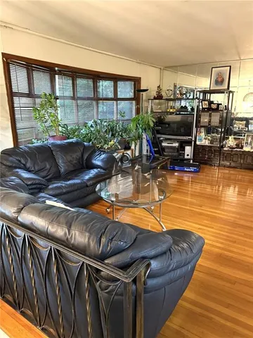 $925,000 | 482 Steuben Street | Grasmere