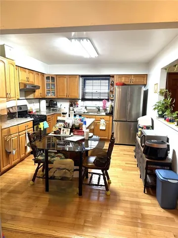 $925,000 | 482 Steuben Street | Grasmere