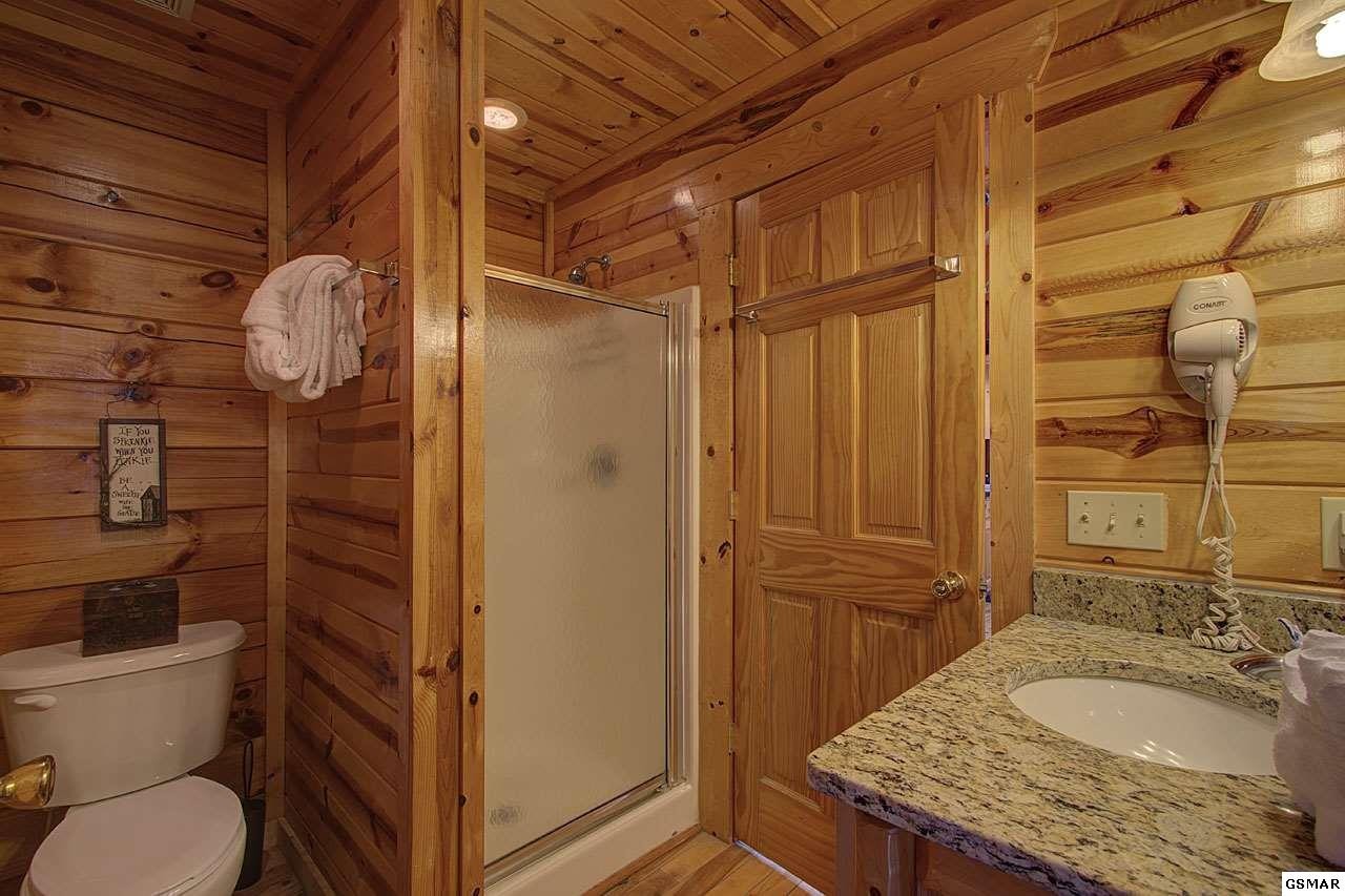 2231 Breezy Road, Unit RUSTICELEGANCE Sevierville, TN 37876 - Photo 20 of 31 Gallery Image 20