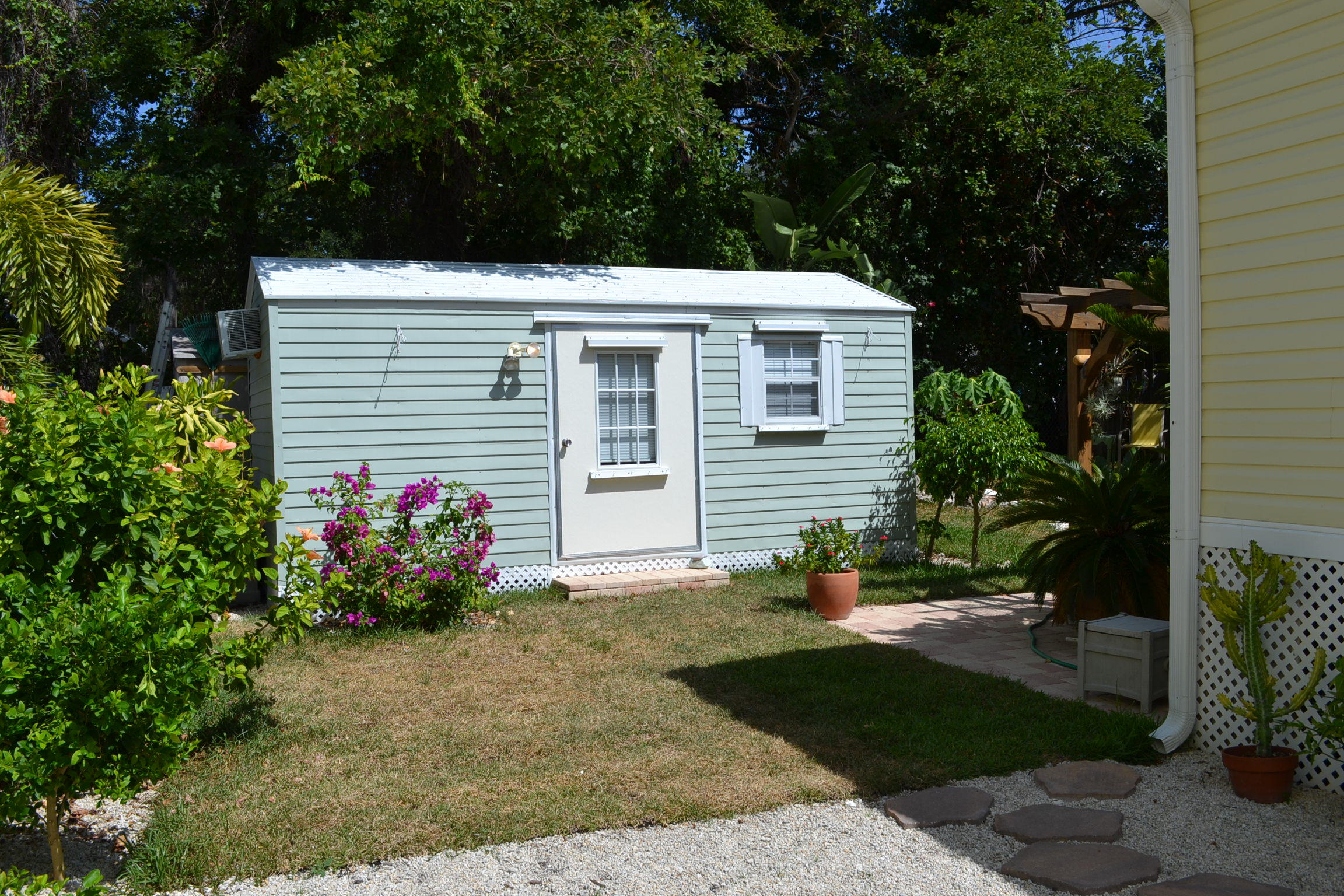 921 Plantation Road Key Largo, FL 33037 - Photo 6 of 27 Terri's house 006 - Copy - Copy
