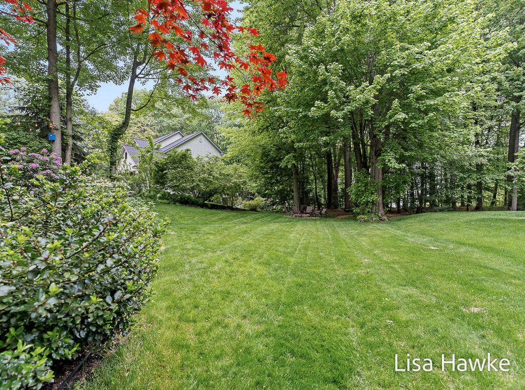 19047 North Fruitport Road Spring Lake, MI 49456 - Photo 7 of 53 19047N.FruitportRd-16LoRes
