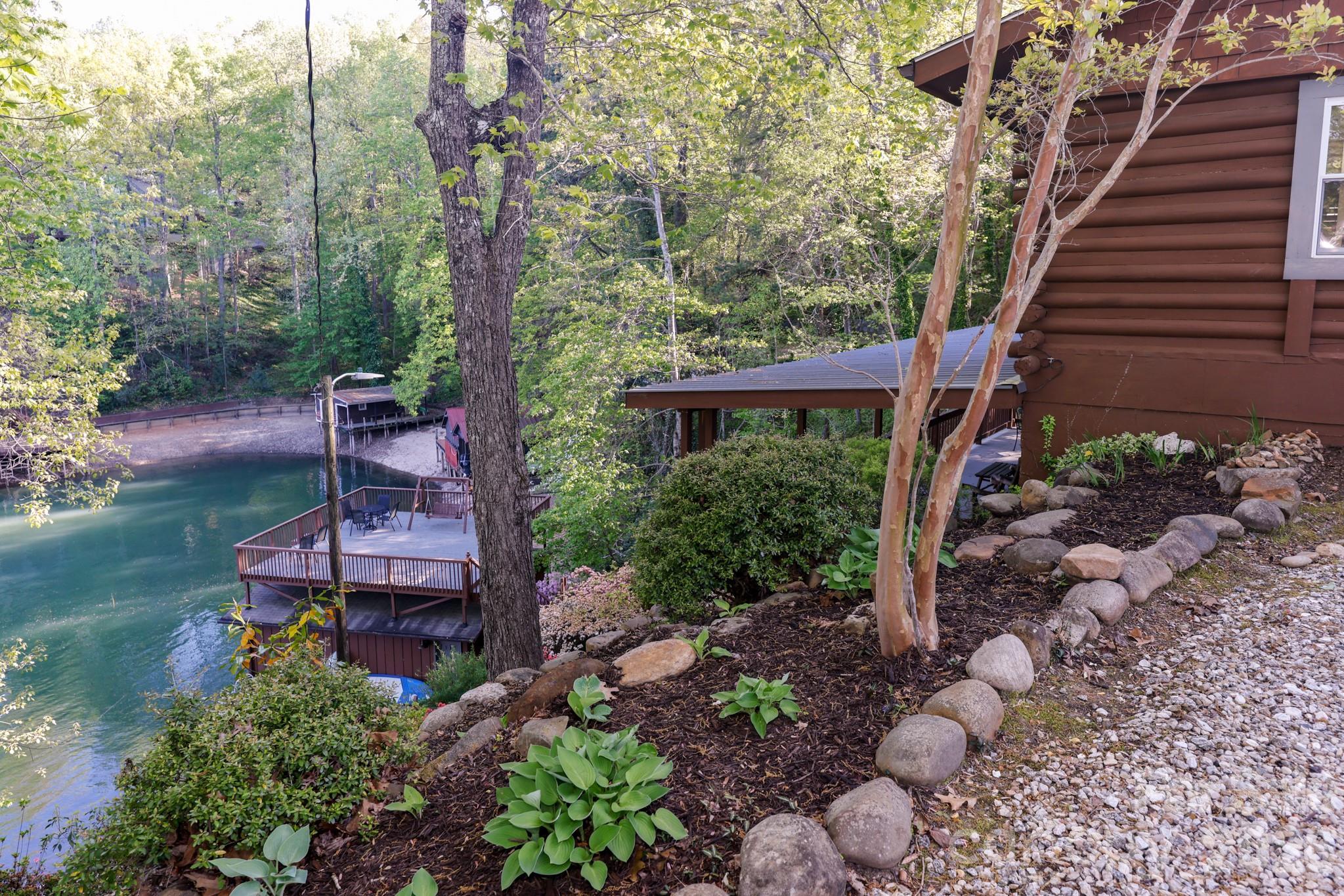 118 Rock Pt Road Lake Lure, NC 28746 - Photo 5 of 26