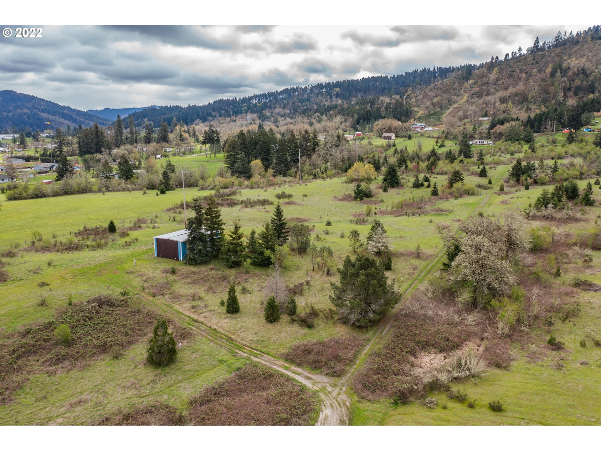 478 Fort McKay Road Sutherlin, OR 97479 - Photo 11 of 32 Gallery Image 11